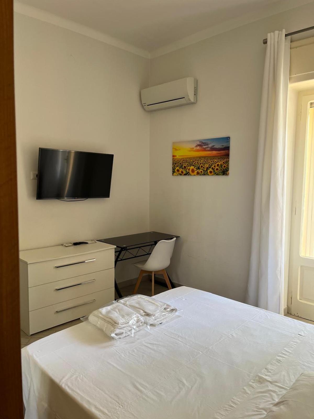 Armonie Centro Lecce Hotel Bagian luar foto